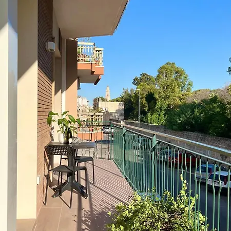 Pozzuolo - Balcone Privato Vicino Al Centro Lecce